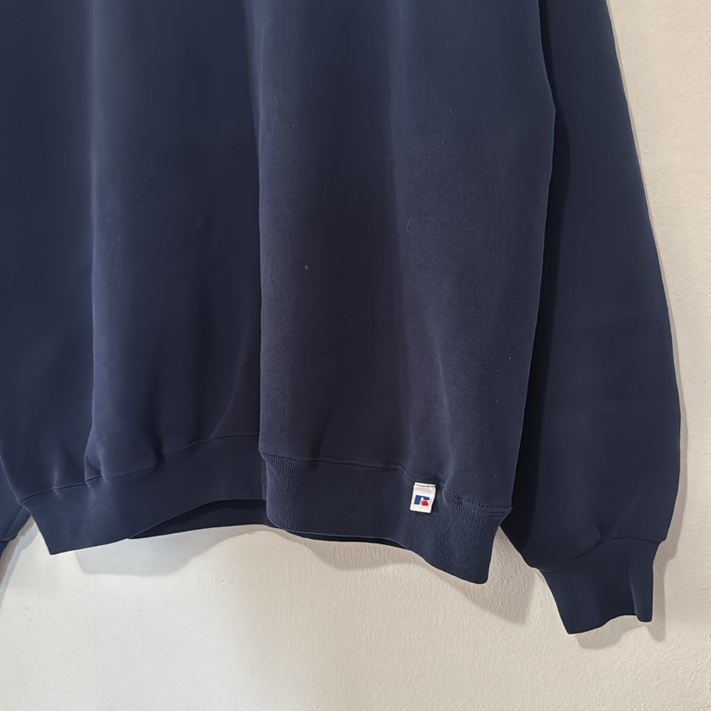 Vintage Russell Athletic Crewneck / XL / 90s / Navy Blue - Picture 3 of 6